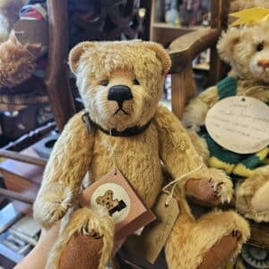 Vintage 1998 OOAK Artist Bear "Duster" by Lillian Trigg